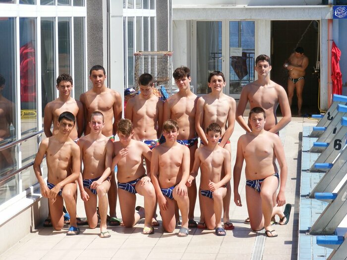 "Черноморец" в компанията на три варненски тима в Топ 4 на България