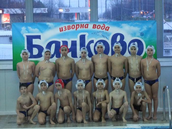 "Черноморец" класира четвърти отбор във финалната шестица